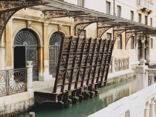 ponte levatoio
