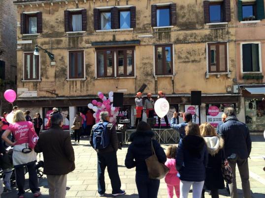 1513821_806570989432107_319251502560200171_n